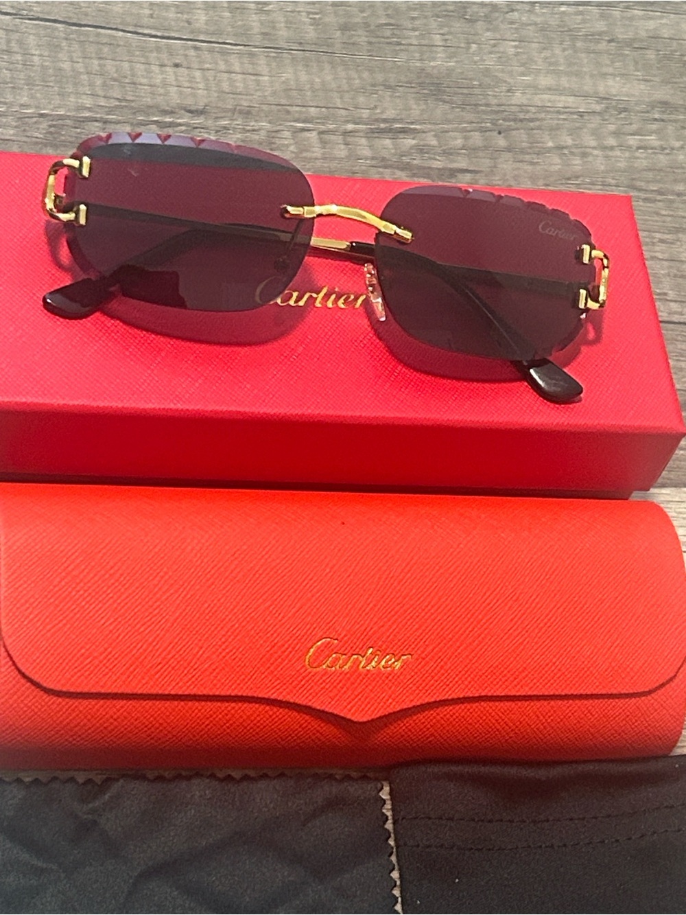 Cartier Gold Rimless glasses - Picture 3 of 6